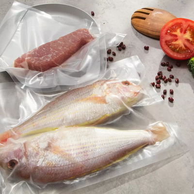 อาหาร Saver กำหนดเองใสบรรจุภัณฑ์พลาสติกนูนปิดผนึกสูญญากาศถุง ม้วนเอกสาร